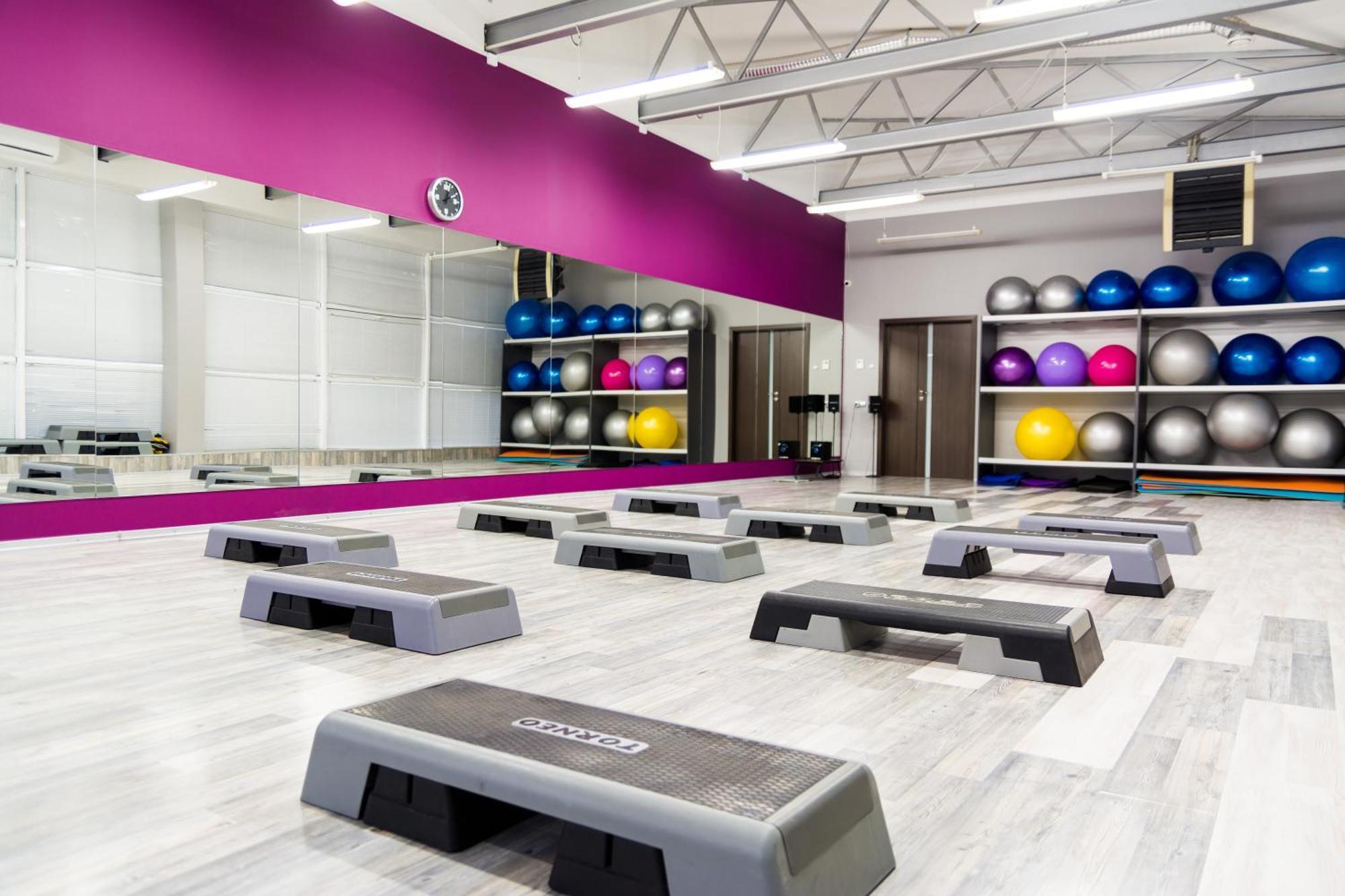 Mirax Boutique Hotel Kharkiv Bagian luar foto