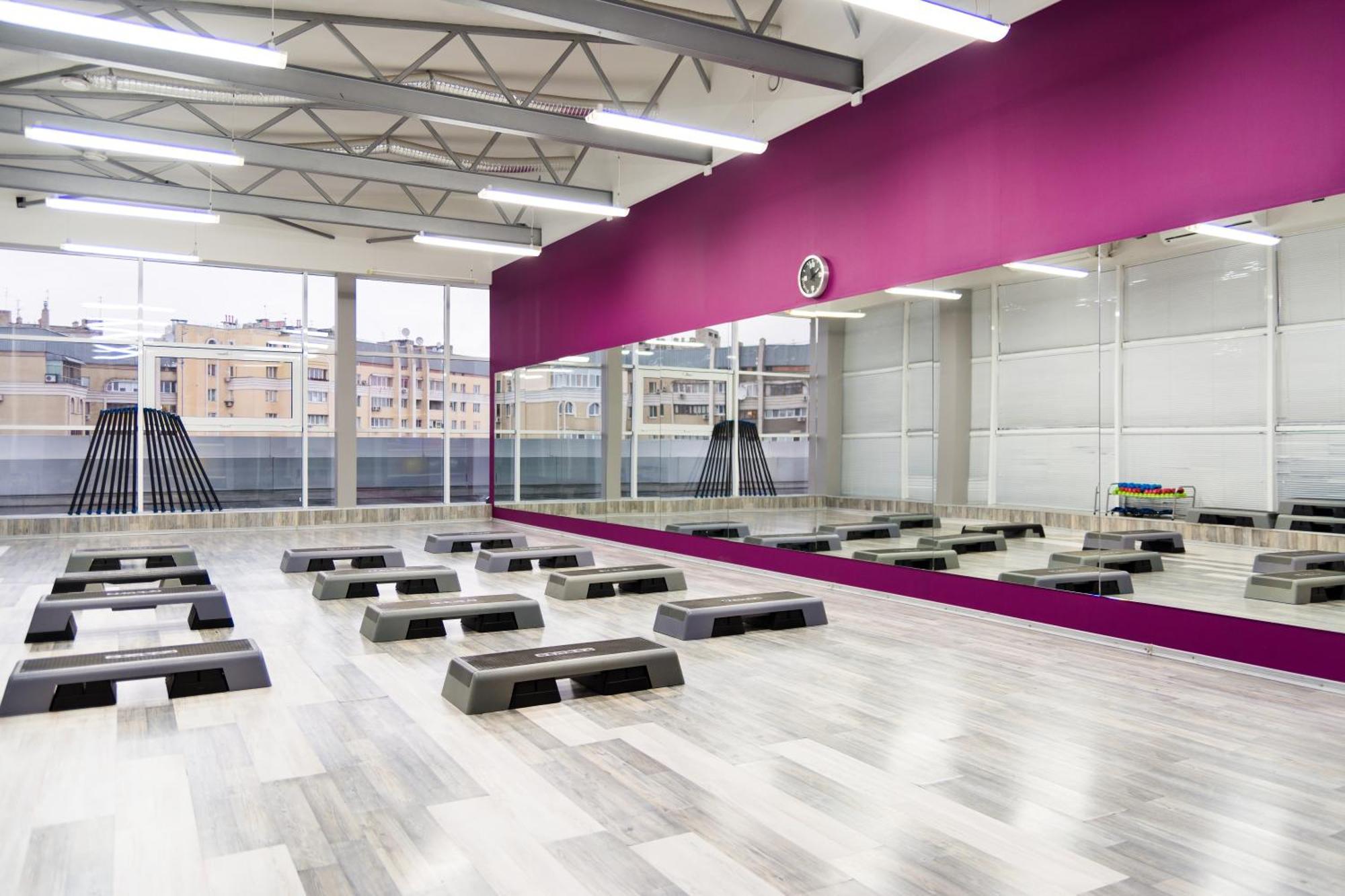 Mirax Boutique Hotel Kharkiv Bagian luar foto