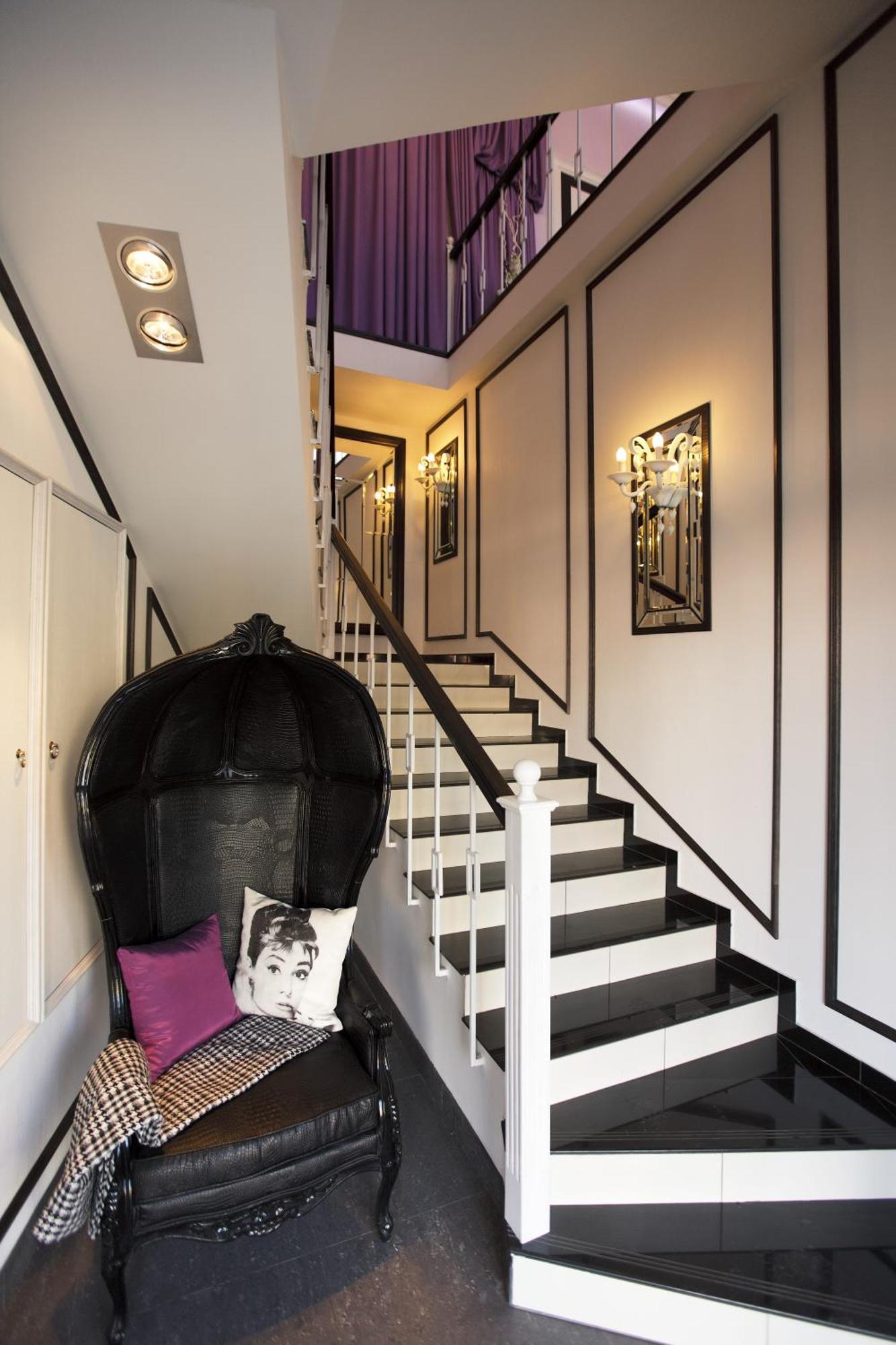 Mirax Boutique Hotel Kharkiv Bagian luar foto