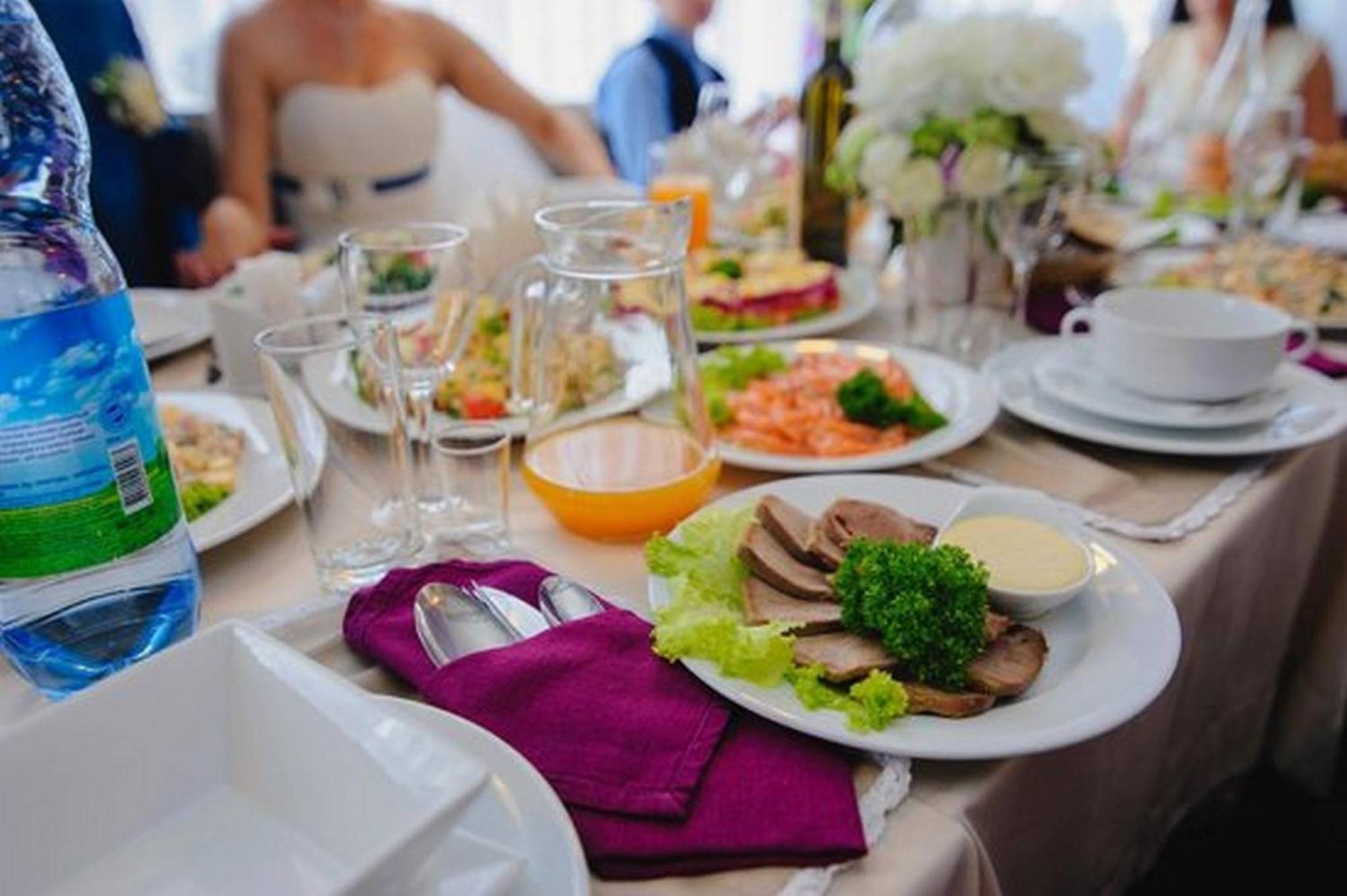 Mirax Boutique Hotel Kharkiv Bagian luar foto