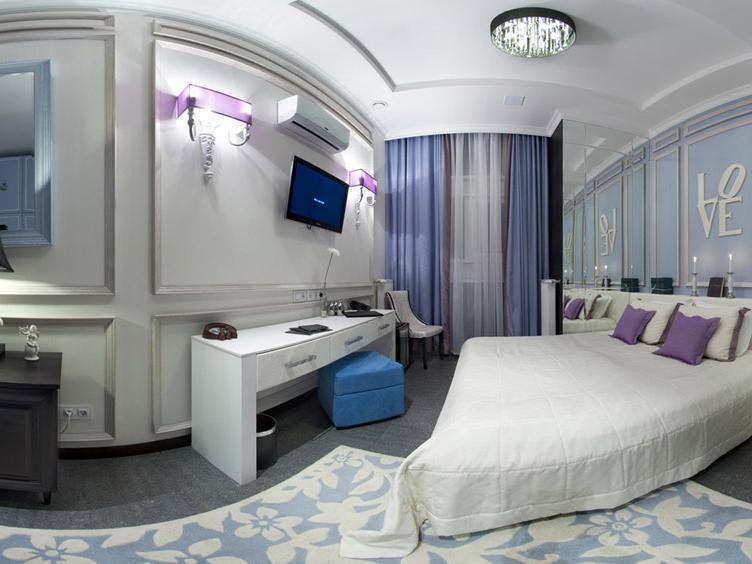 Mirax Boutique Hotel Kharkiv Bagian luar foto