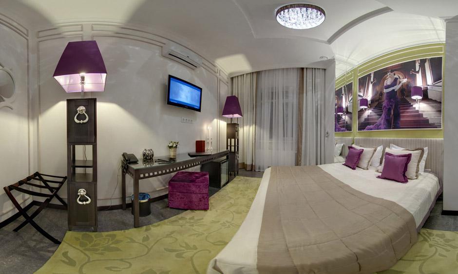 Mirax Boutique Hotel Kharkiv Bagian luar foto